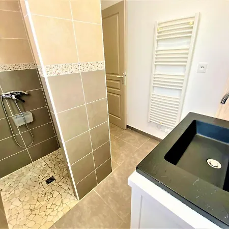 Cesar 6p, 3ch, Piscine Privee, Terrain Prive Clos, Terrain De Petanque * فالون بون دارْك